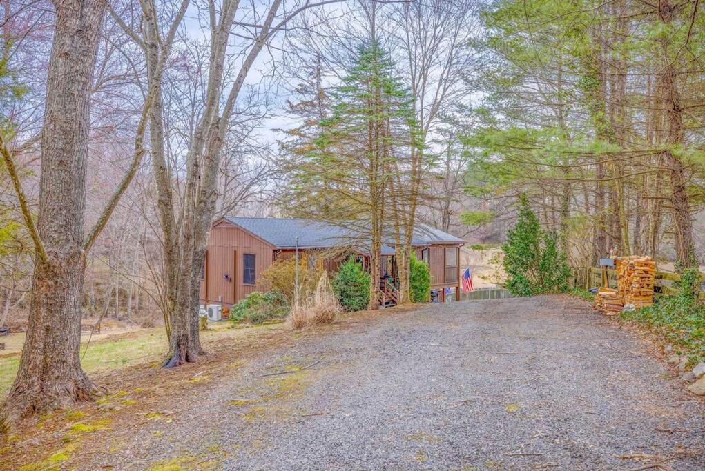 Waterfront Cabin 20 Mins To National Park & Massanutten! Stanardsville Εξωτερικό φωτογραφία