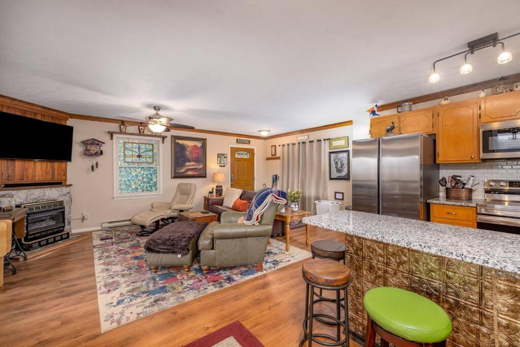 Waterfront Cabin 20 Mins To National Park & Massanutten! Stanardsville Εξωτερικό φωτογραφία