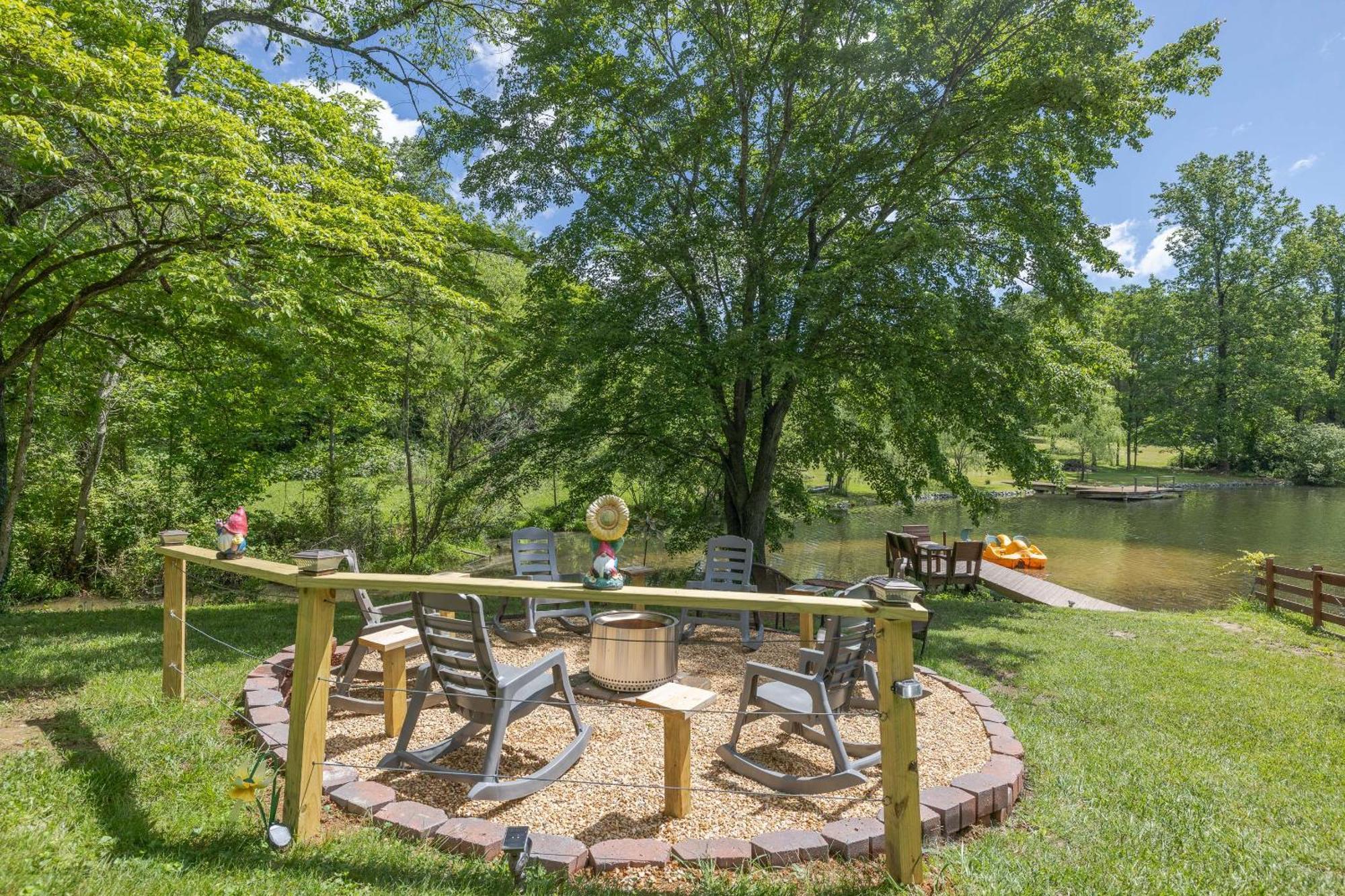 Waterfront Cabin 20 Mins To National Park & Massanutten! Stanardsville Εξωτερικό φωτογραφία