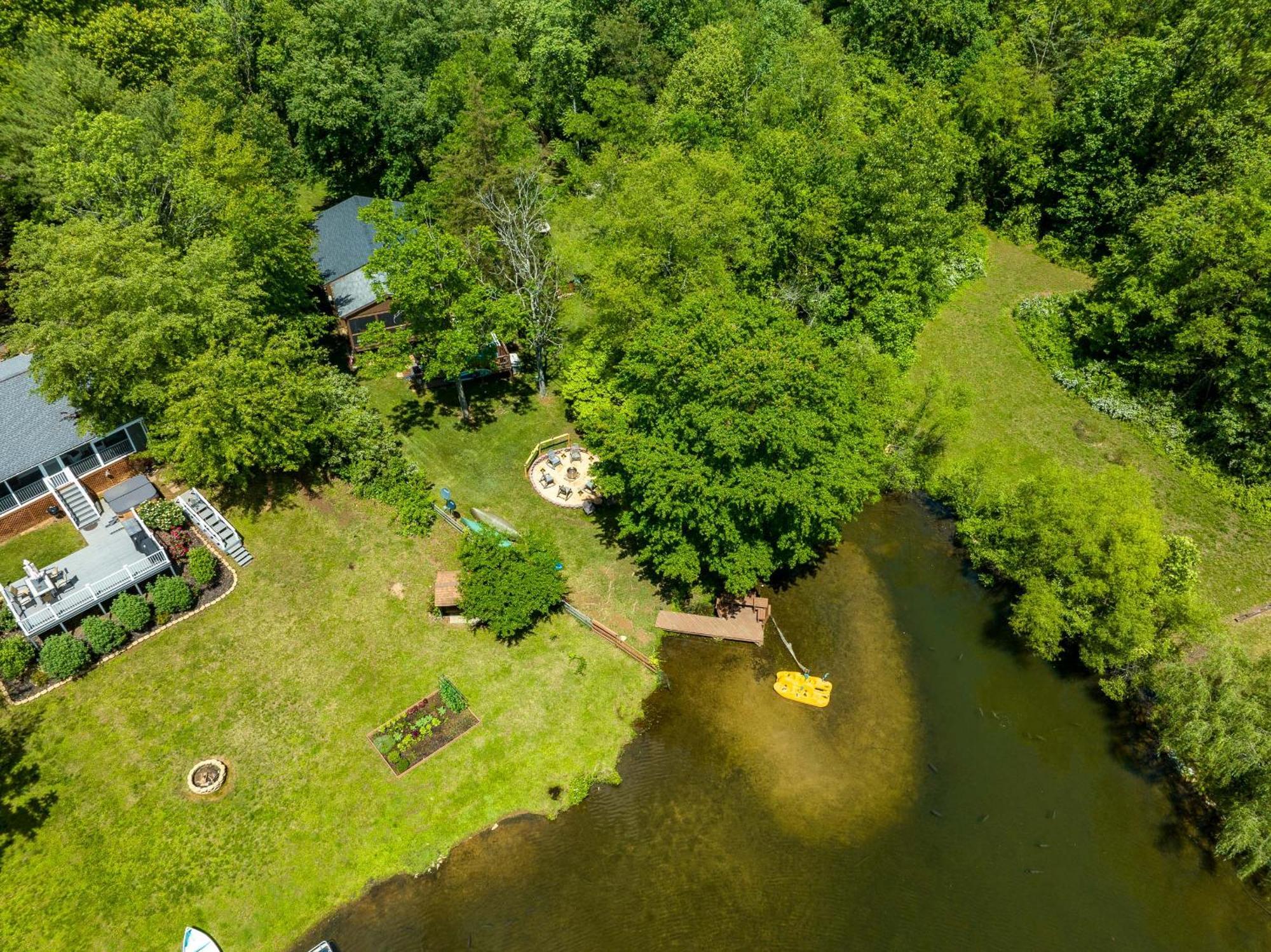 Waterfront Cabin 20 Mins To National Park & Massanutten! Stanardsville Εξωτερικό φωτογραφία